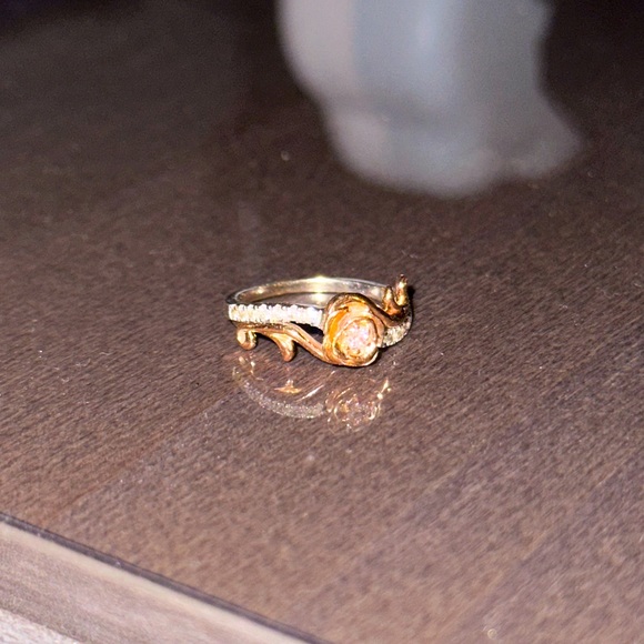 Enchanted Disney Belle Ring - Picture 2 of 4